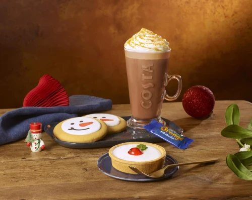 Festive Bakewell Tart,  Snowman Biscuit & Terrys Hot Chocolate