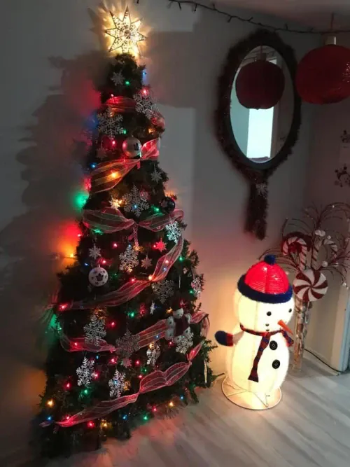 A Wall Christmas Tree