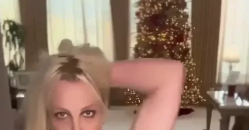 Britney has her Christmas tree up already